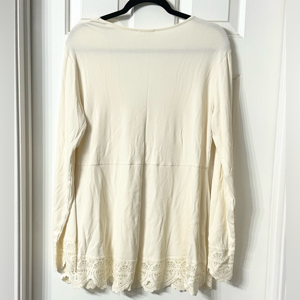 VENUS - Babydoll Lace Trim Top - Picture 8 of 8